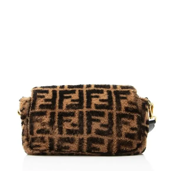 Fendi Shearling FF Baguette Shoulder Bag - Picture 3 of 16